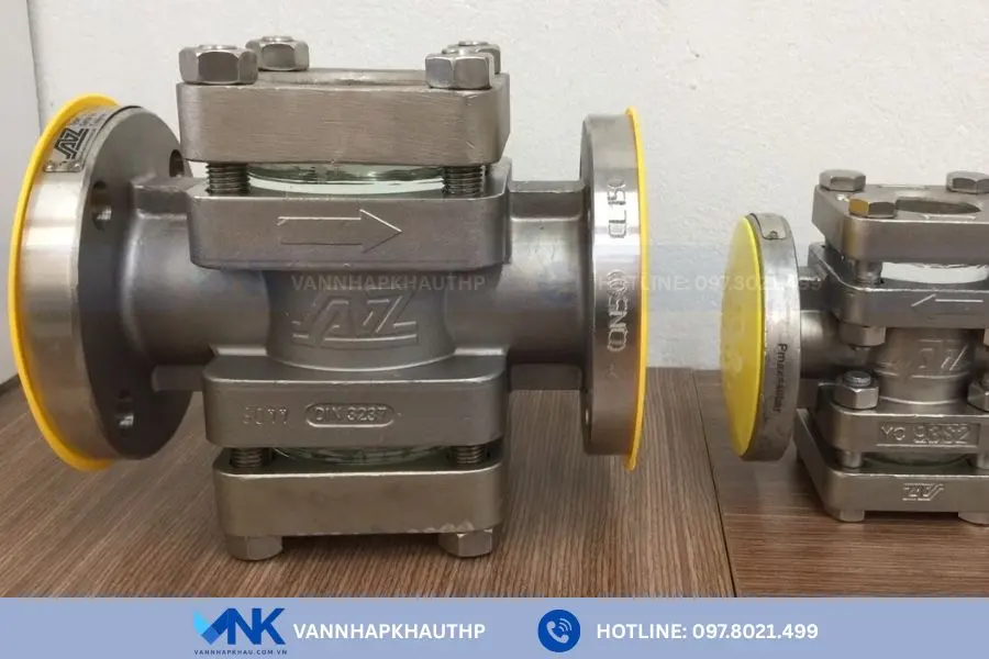 Chức năng chính của kinh soi lắp bích là quan sát dòng chảy trong đường ống