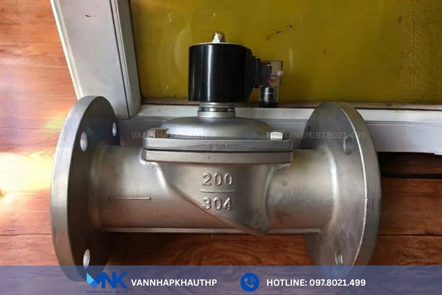 Van điện từ inox lắp bích Round Star DFD-200JF